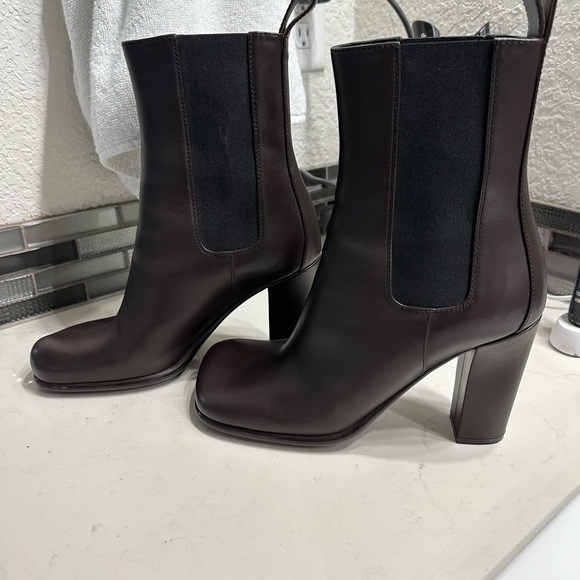 Bottega Veneta Leather Ankle Boots - Picture 3 of 6